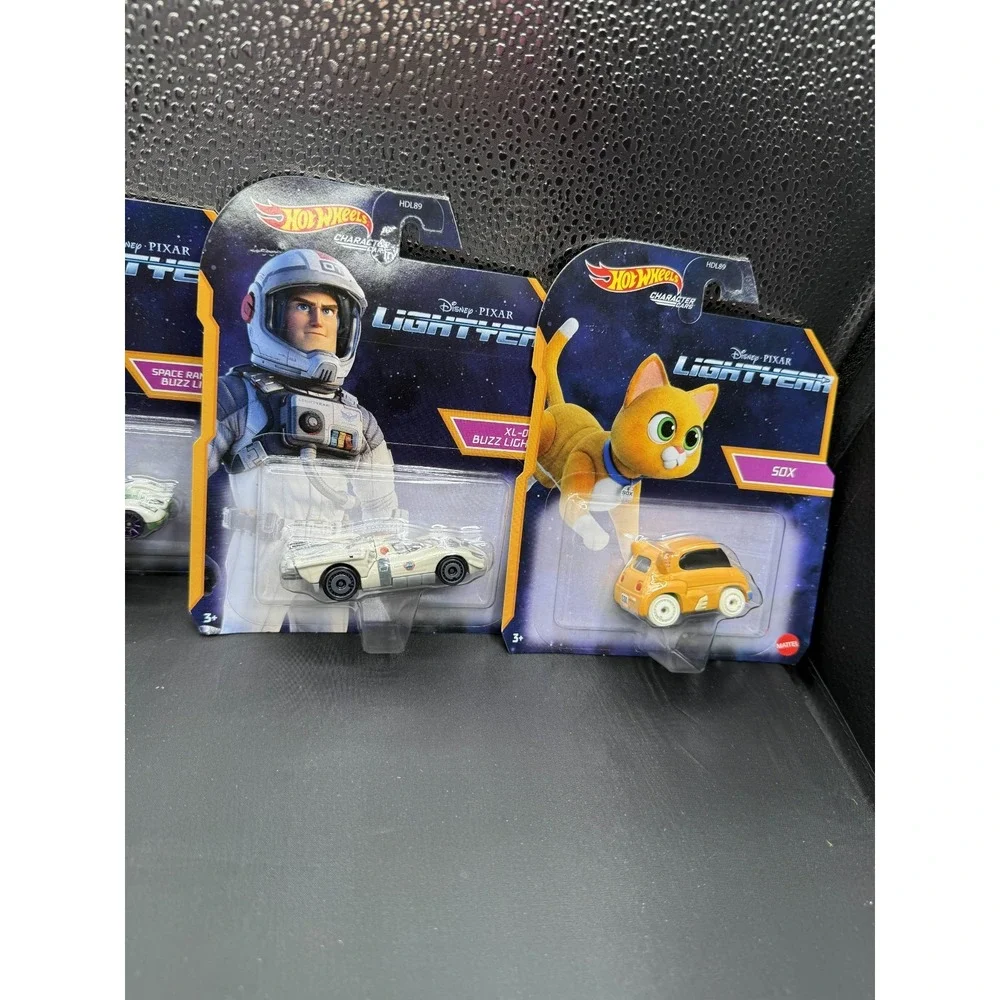 Hot Wheels Disney Pixar Lightyear Sox Buzz Character Cars Lot of 4 New